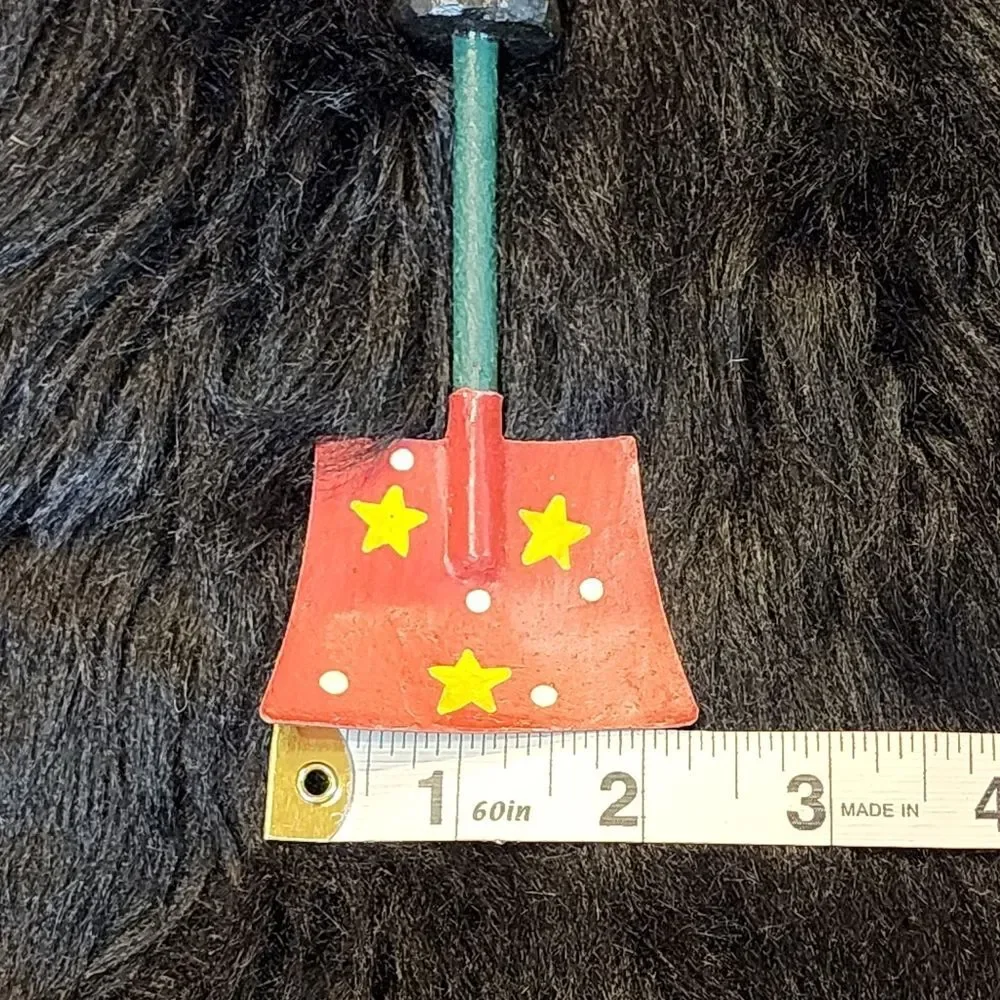 Eddie Walker Midwest of Cannon Falls Santa with Snow Shovel Ornament
